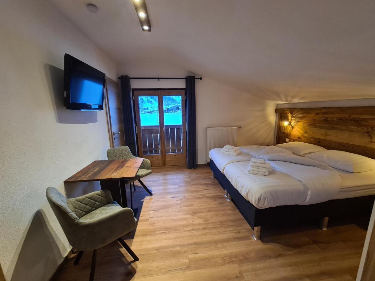Hotel Pension Annerlhof Maria Alm am Steinernen Meer Buitenkant foto
