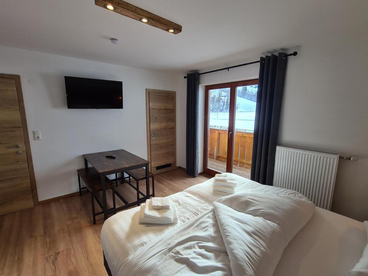 Hotel Pension Annerlhof Maria Alm am Steinernen Meer Buitenkant foto