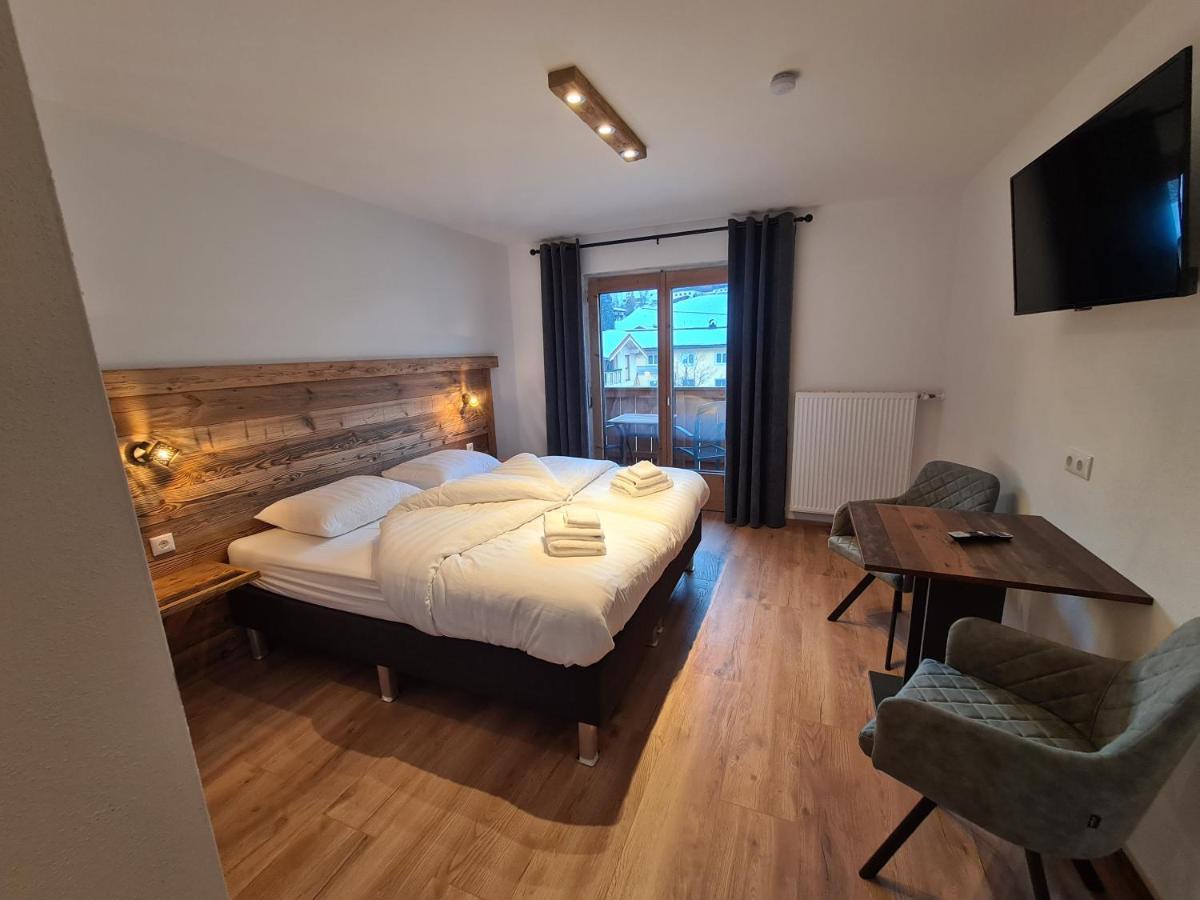 Hotel Pension Annerlhof Maria Alm am Steinernen Meer Buitenkant foto