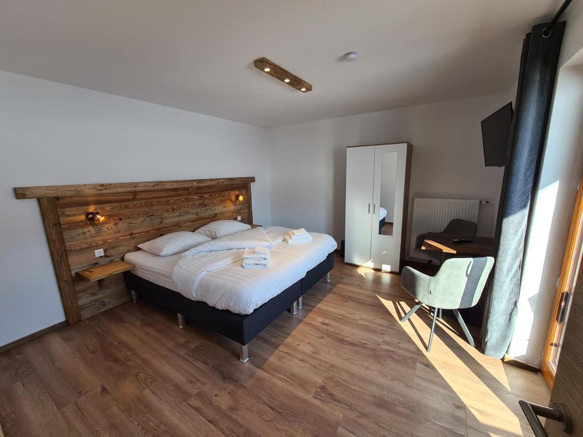 Hotel Pension Annerlhof Maria Alm am Steinernen Meer Buitenkant foto